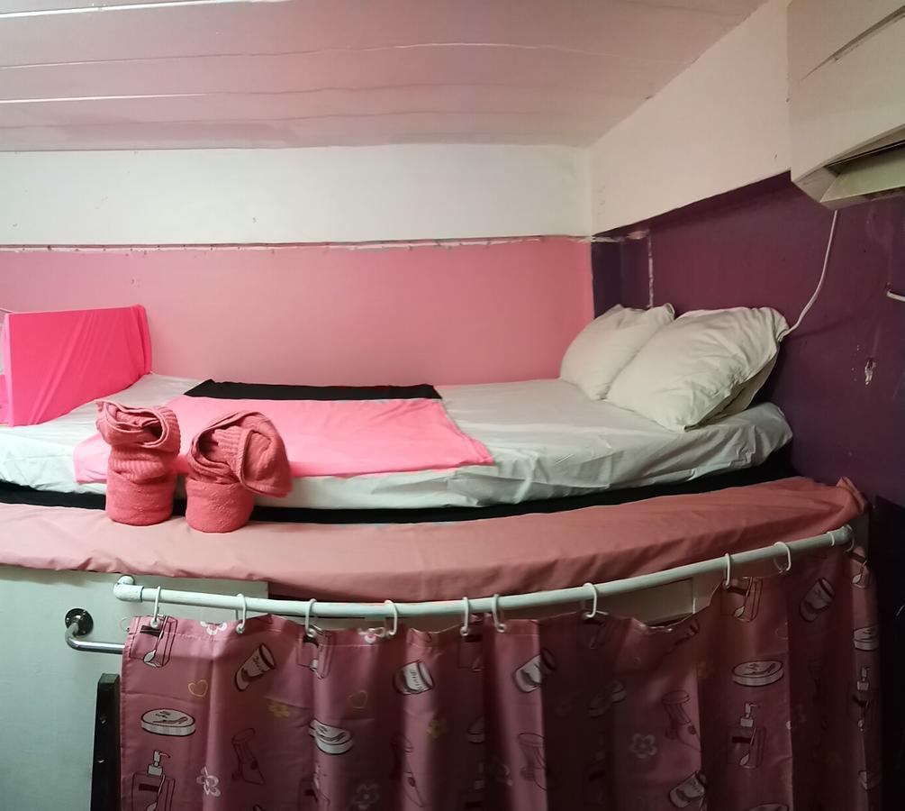 Wild & Wandering Backpacker Hostel & Bar Haad Rin Zimmer foto